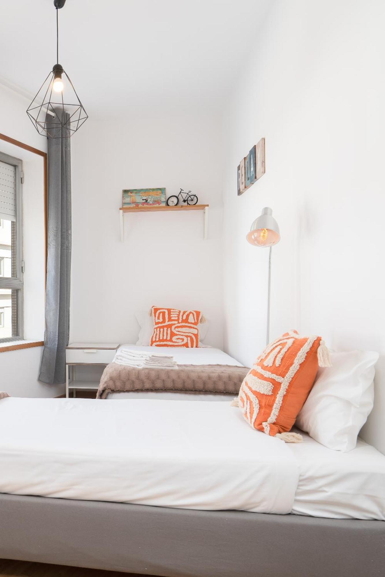 Apartamento Renovated 3br Near Hotspots With Great Value Oporto