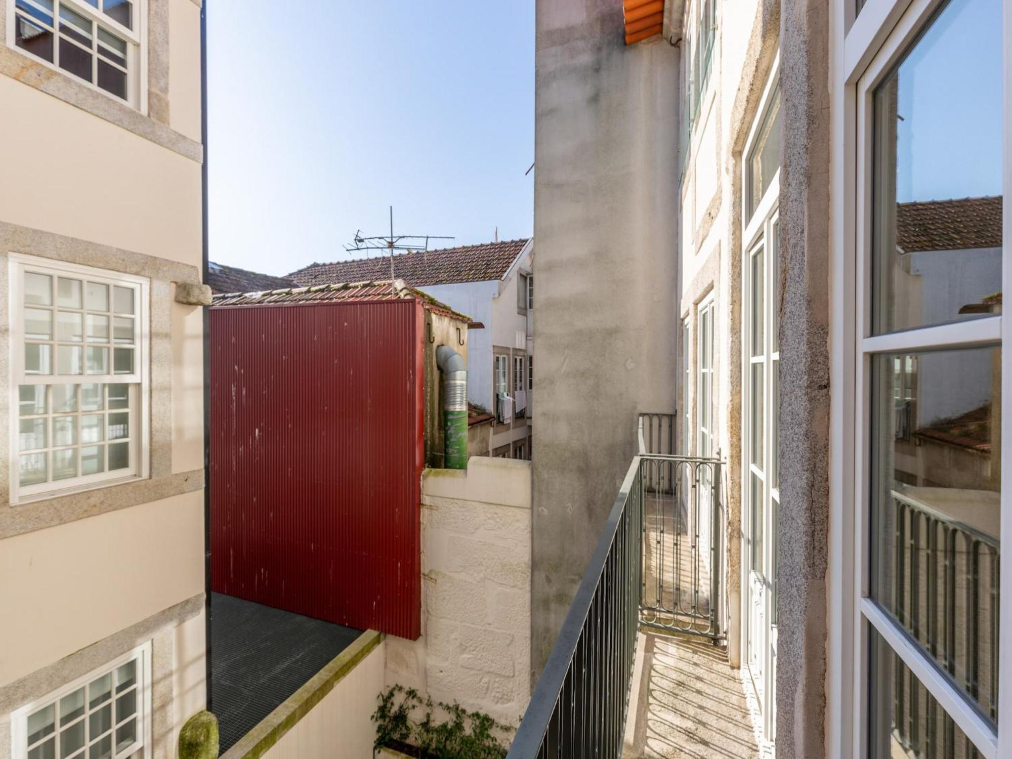 Apartment In With Balcony *