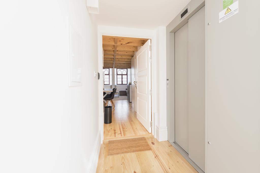 Lovelystay-modern Loft Center Apartamento Porto