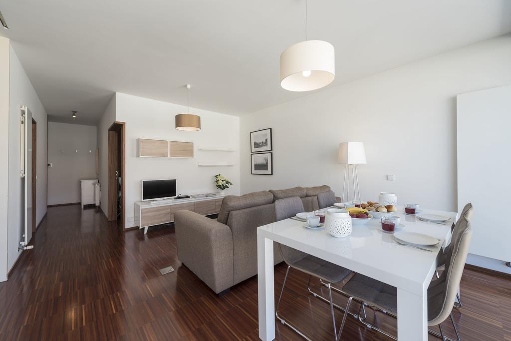 Lovelystay - Casas Brancas - Modern With Balcony & Free Private Parking Apartamento Oporto