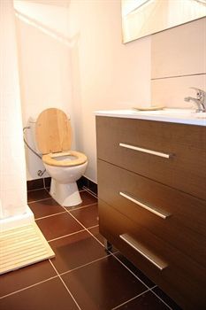 Entreparedes Apartamento