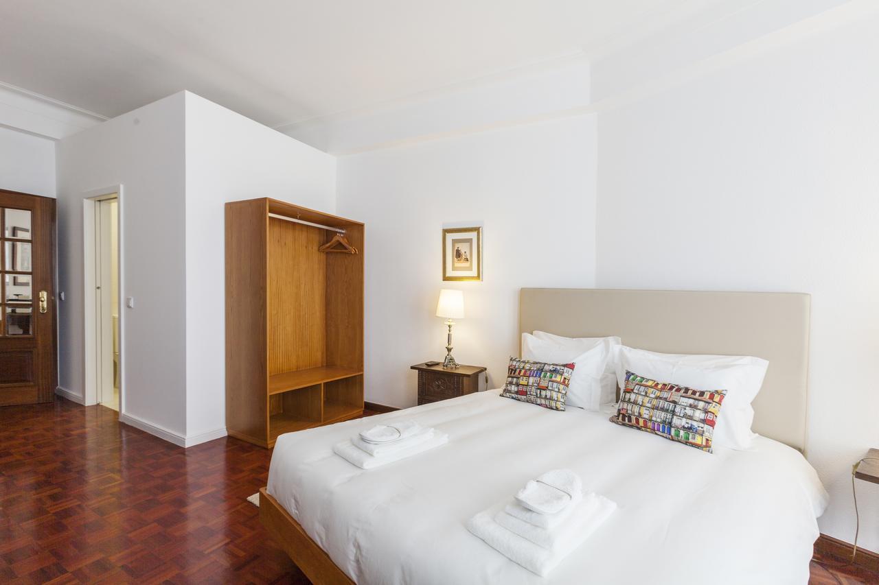 Go2oporto Flores Hotel 3*
