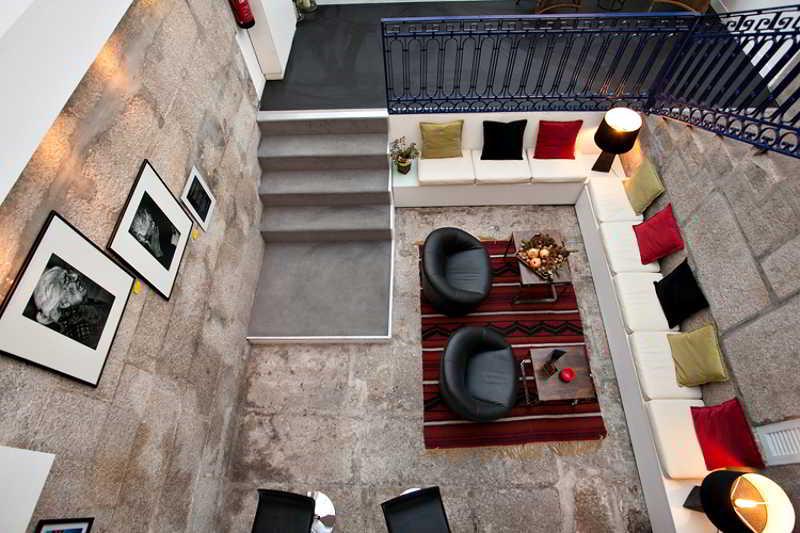 Gallery Hostel