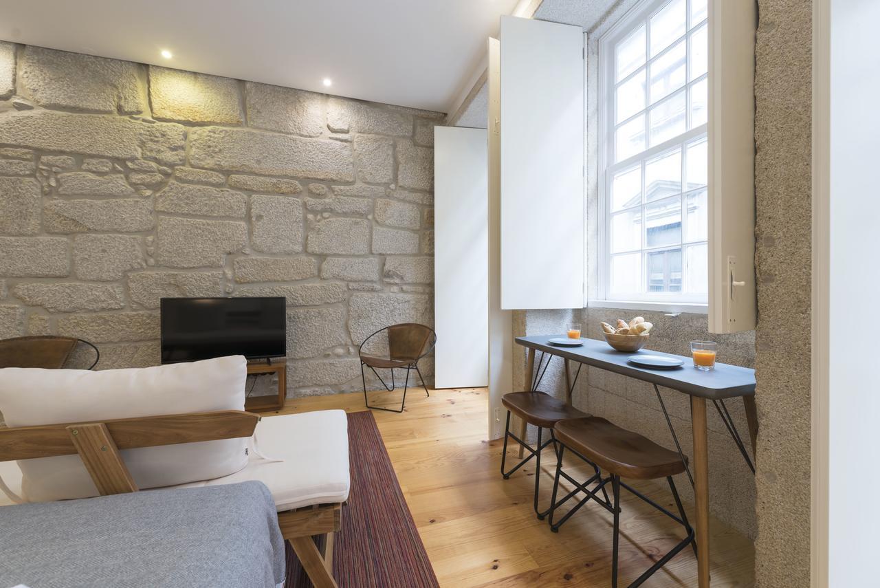 Lovelystay - Rico's - Almada 1ºf Apartamento *