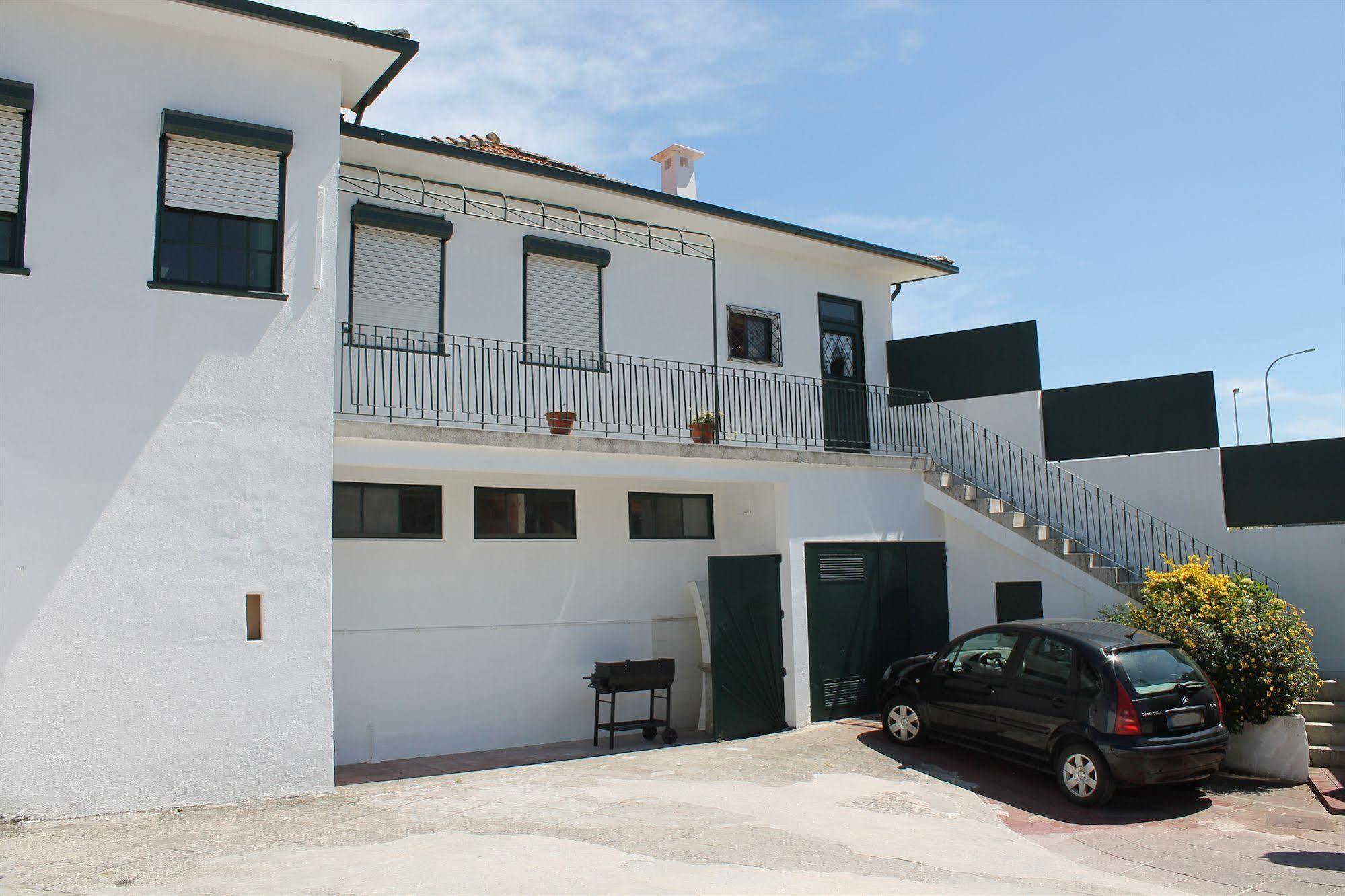 Residencial Paranhos Alojamento de Acomodação e Pequeno-almoço