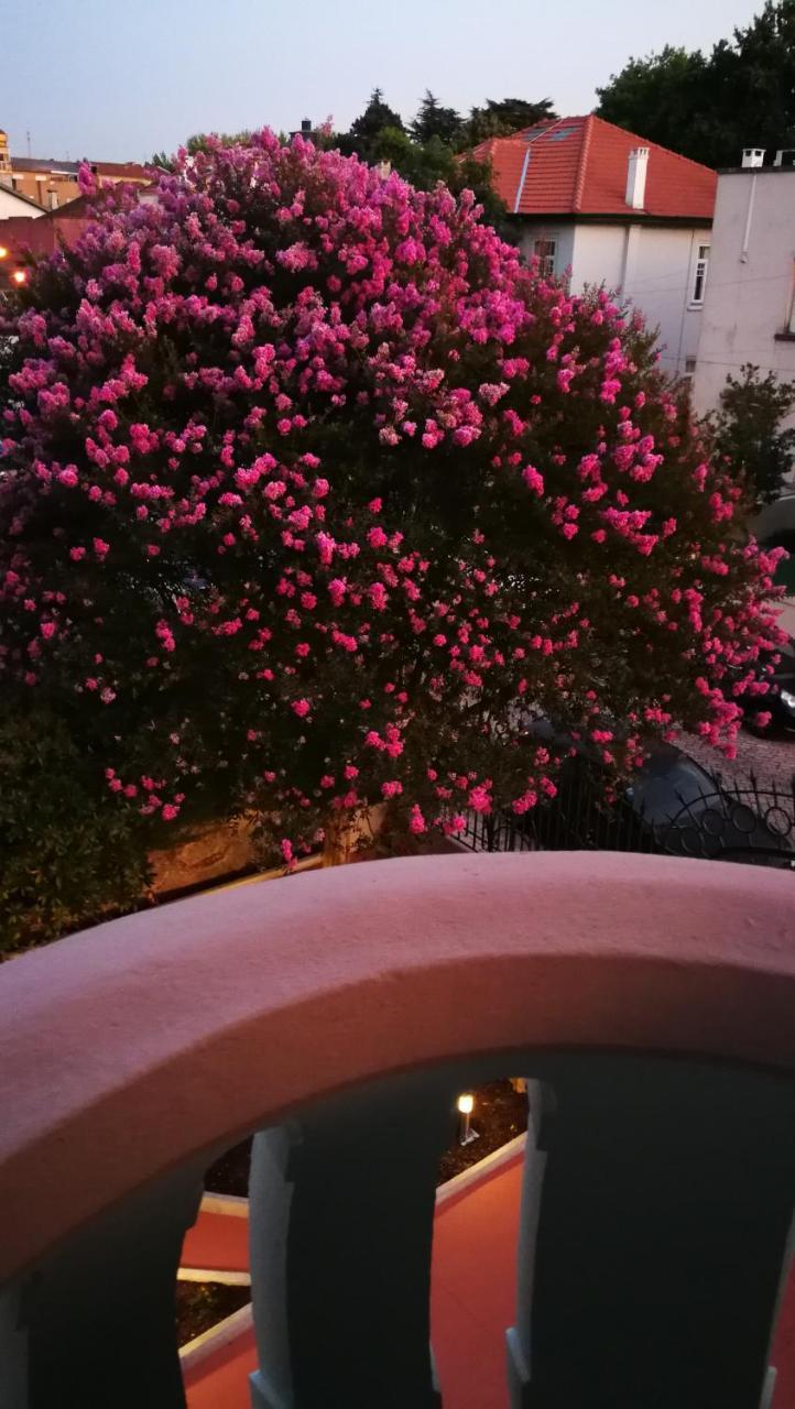 Hotel House Of Pandora