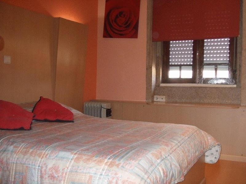 Residencial Paranhos Alojamento de Acomodação e Pequeno-almoço