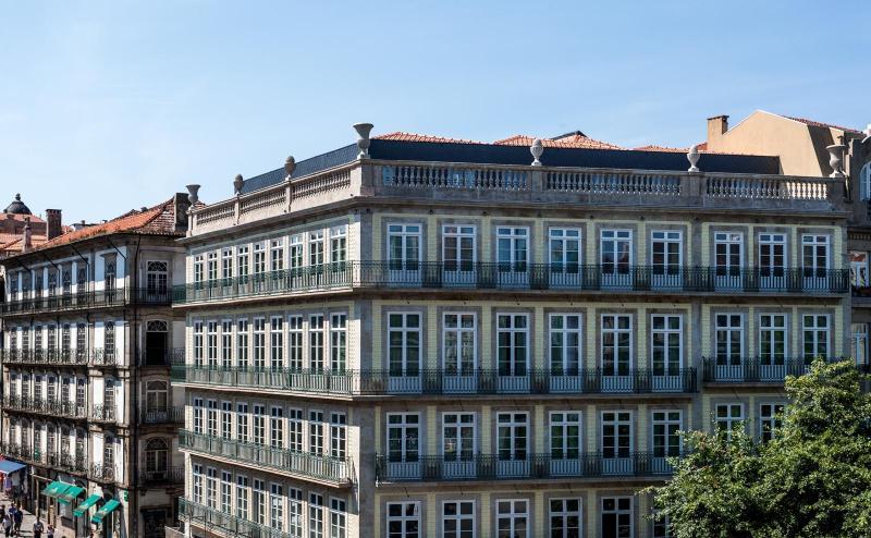 One Shot Aliados Goldsmith 4* Porto