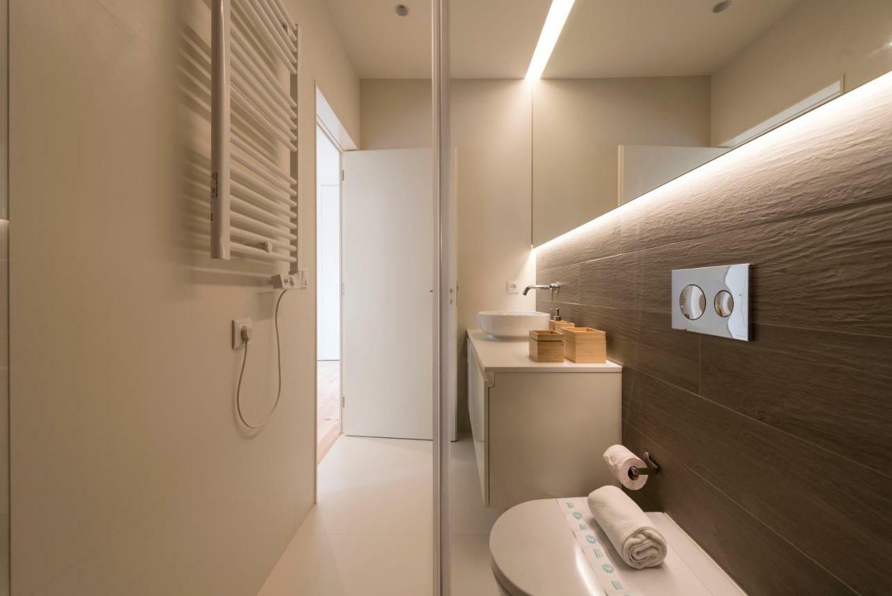 Apartamento Lovelystay - Gorgeous Modern Flat W/ Balcony *