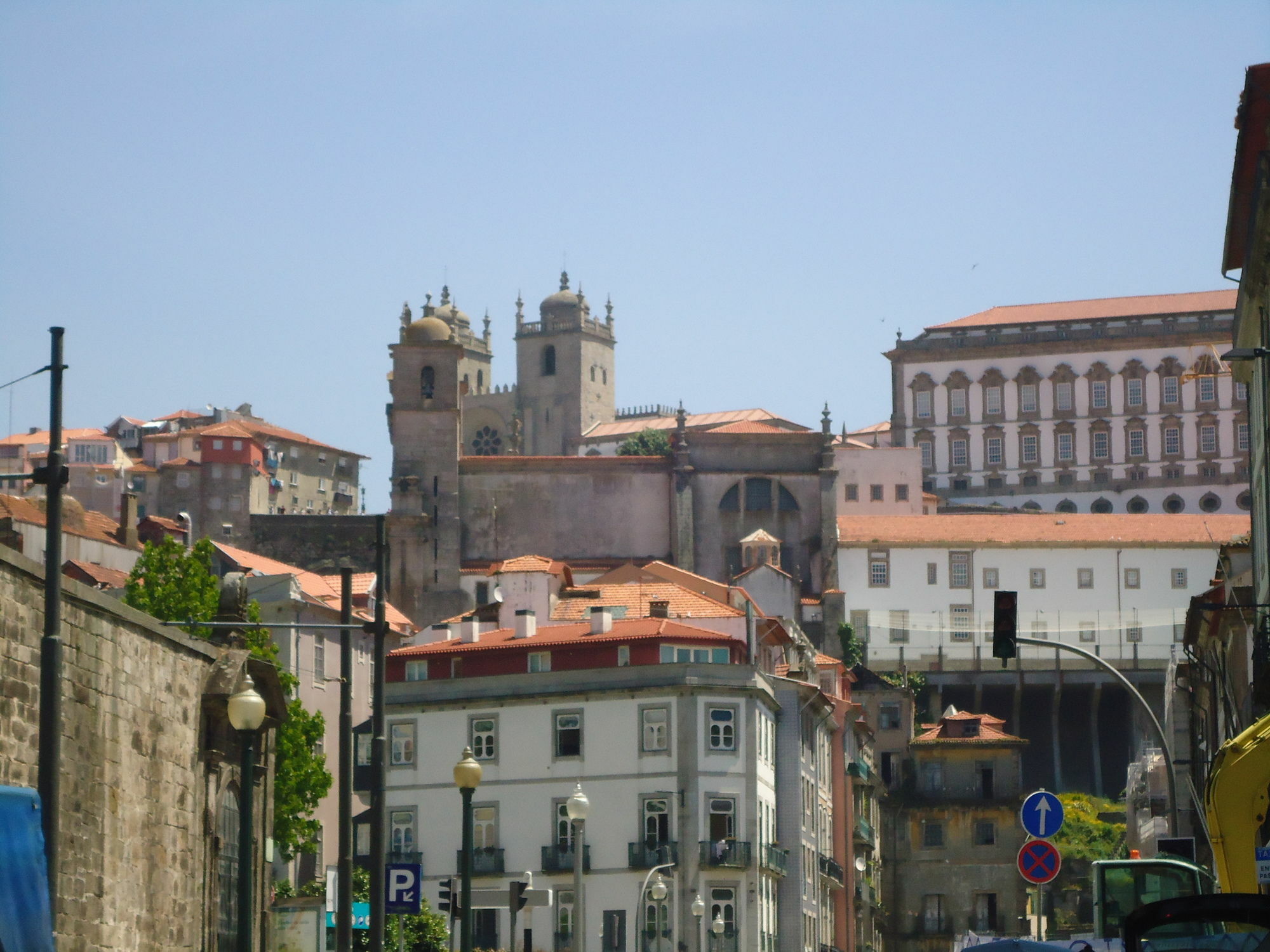 Dukes Corner 2* Porto
