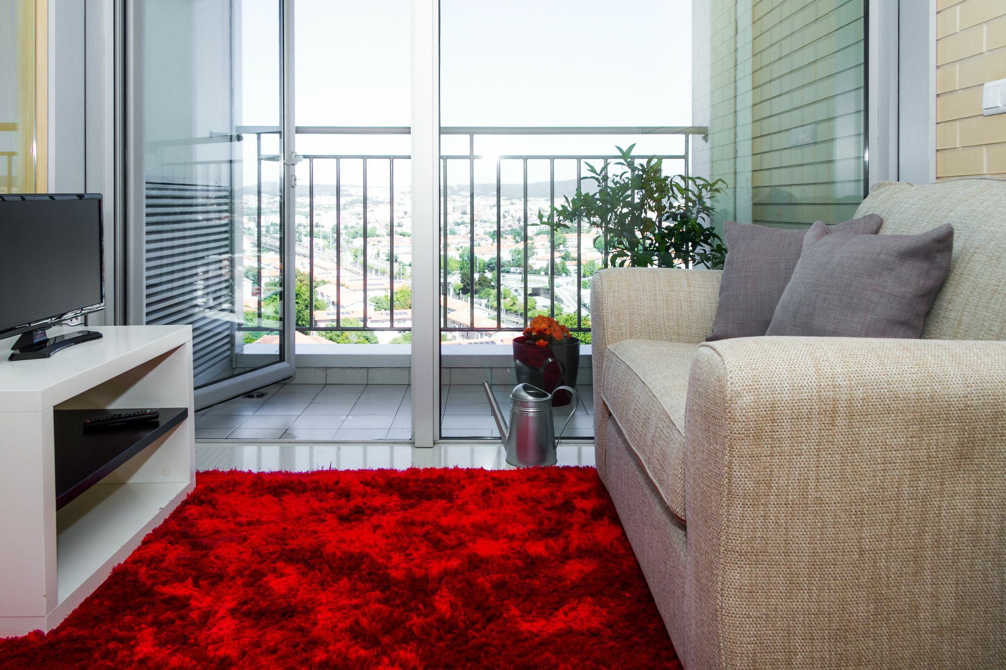 Liiiving In | Antas Corporate