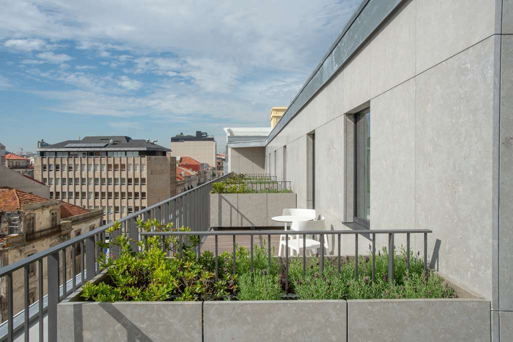 Nh Jardim Hotel 4*