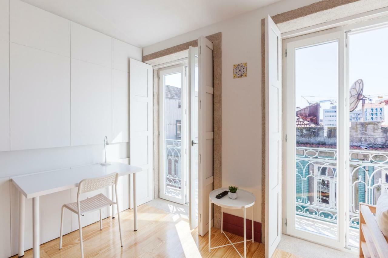 Crowntown Apartment