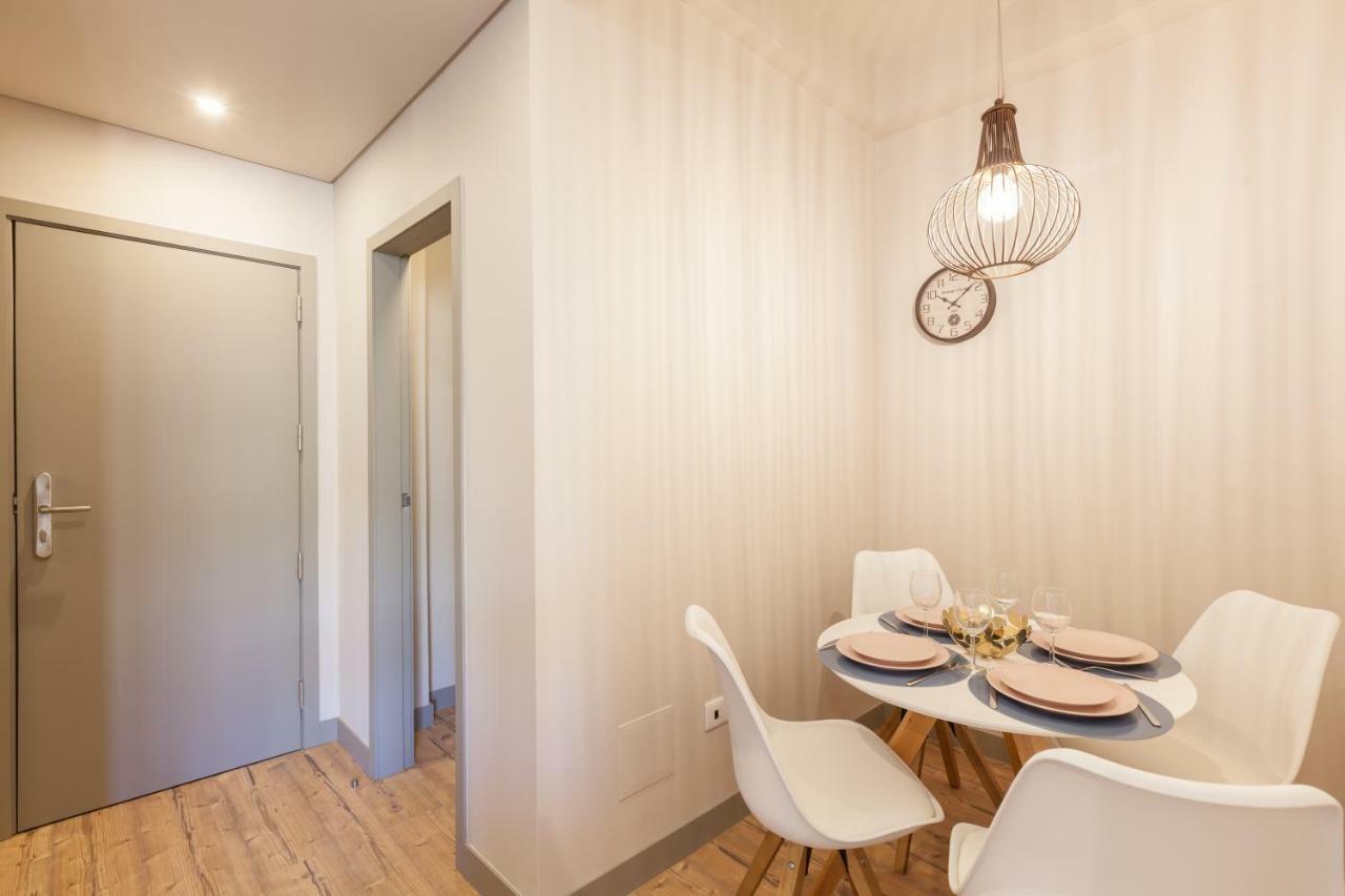 Sendme2portugal: Santa Catarina Apartamento Oporto