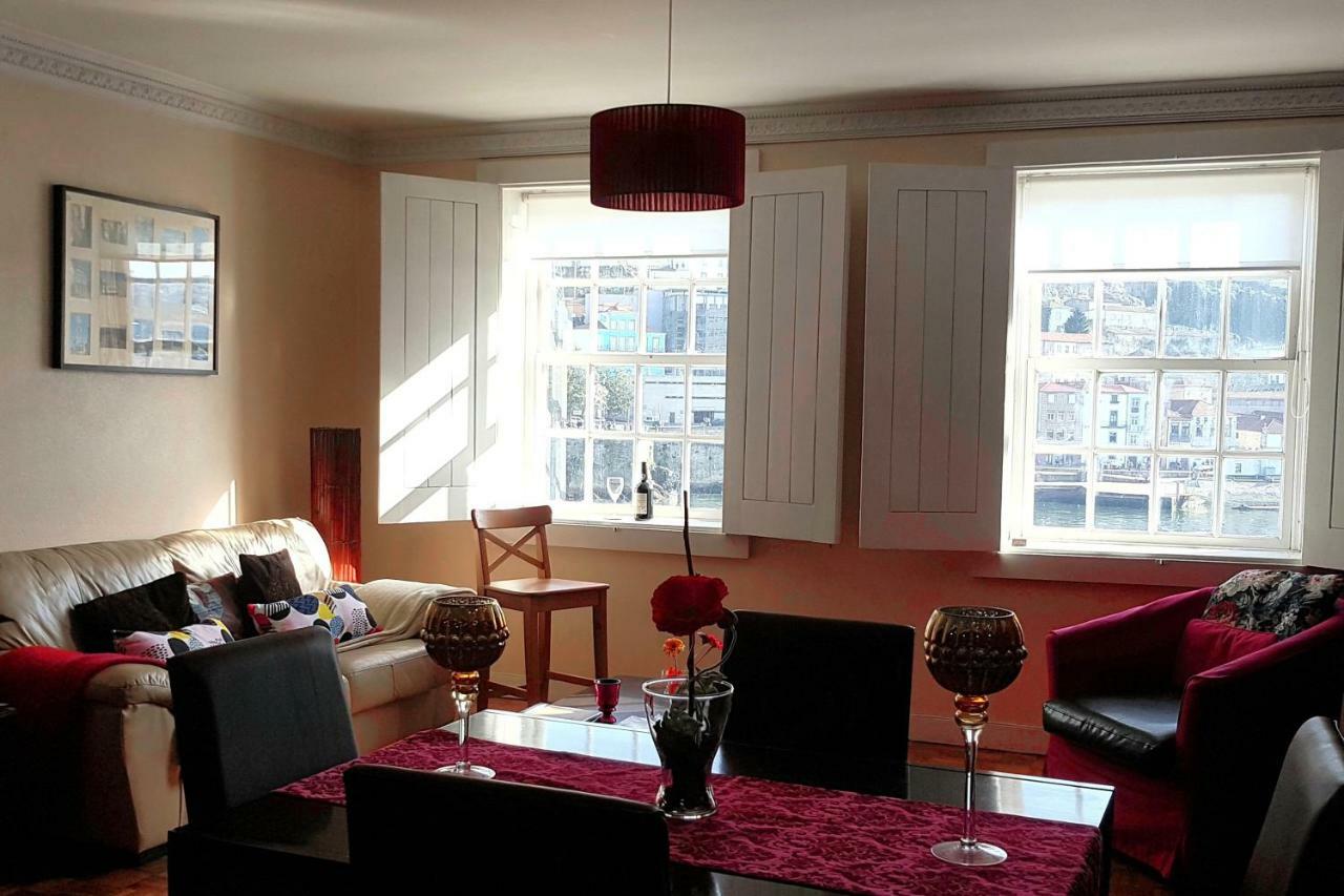 Historic At Unesco Area, In Front Of Wine Caves Apartment Porto