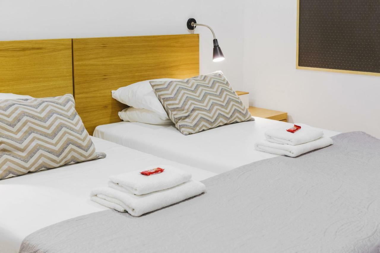 The Colony Oporto