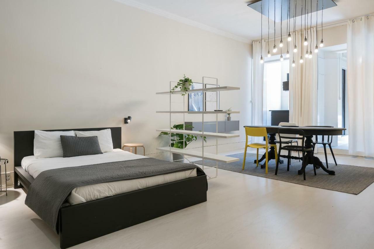 Apartamento Baixa24 •p1l• Amplo Estudio Na Baixa Com Varanda *