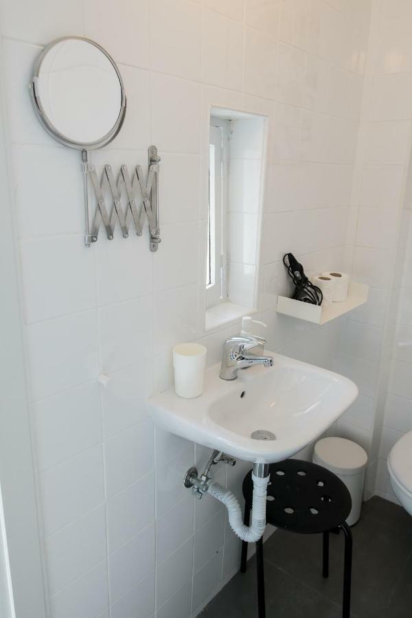 Baixa24 •p1l• Amplo Estudio Na Baixa Com Varanda Apartamento