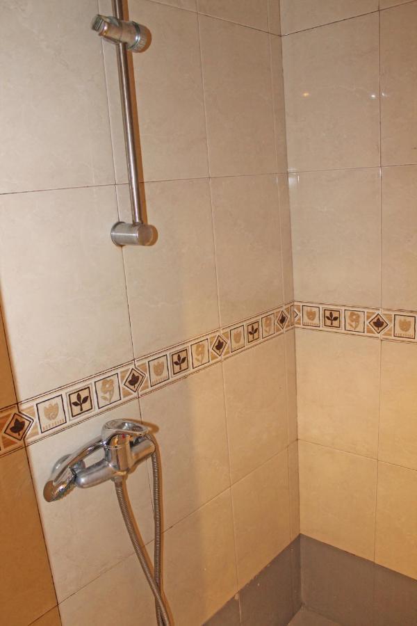 Alojamento de Acomodação e Pequeno-almoço Residencial Paranhos 2*