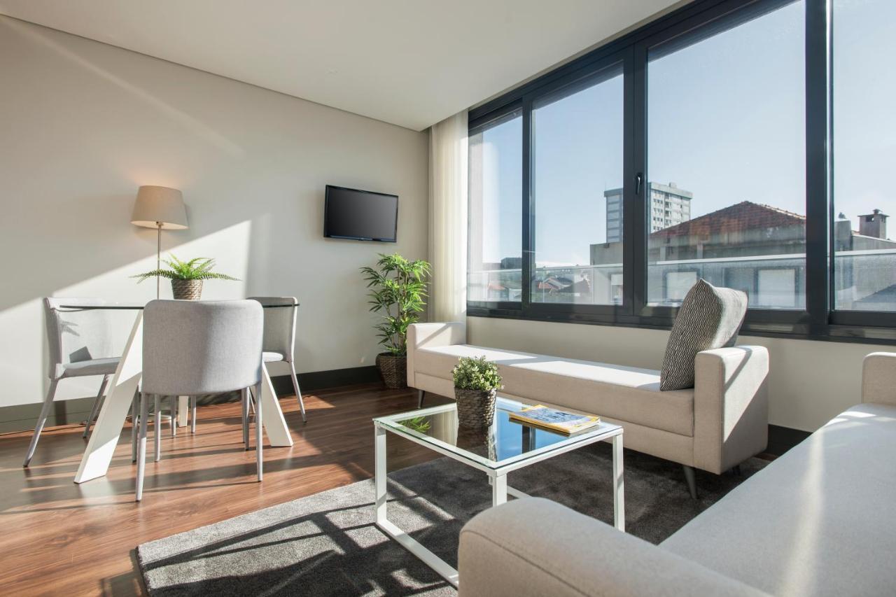 Live In - 68 Regras Apartamento Oporto