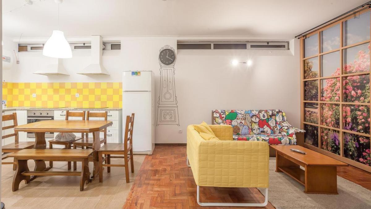 Hostal Residencia Laranjeira *