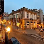 Largo São Domingos by Innapartments