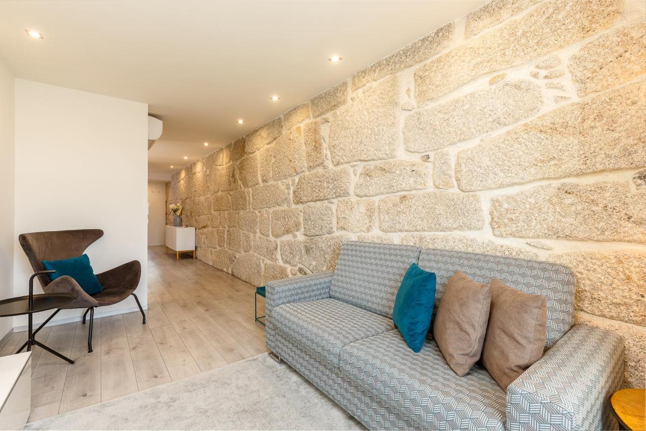Youropo - Ribeira * Oporto
