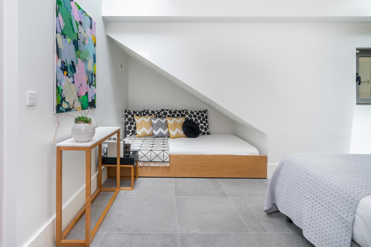 Luxury Old Town Oasis For Family And Friends Pousada