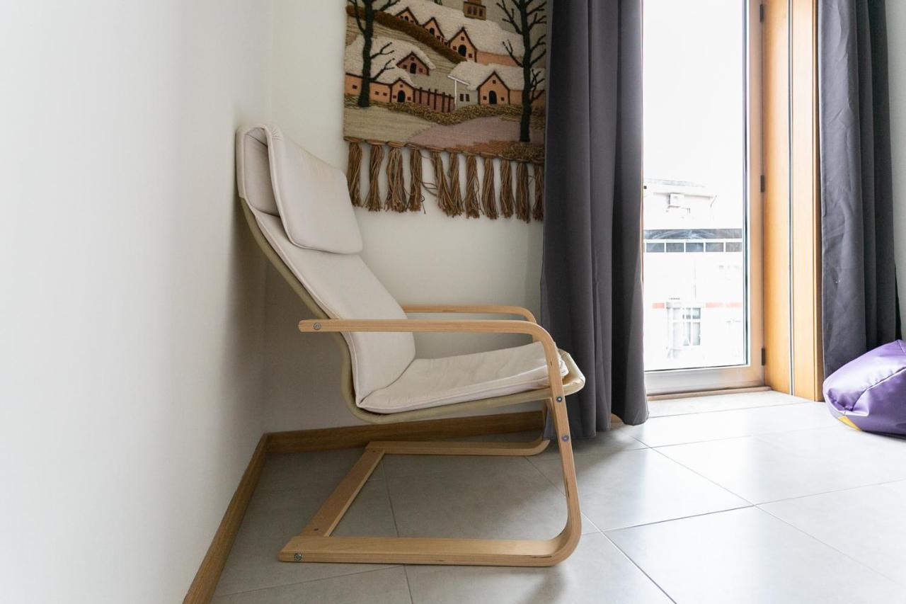 A Modern And Homely 3 Bedroom With Elevator Apartamento Porto