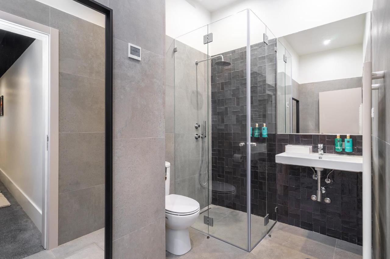 Luxury Old Town Oasis For Family And Friends Porto