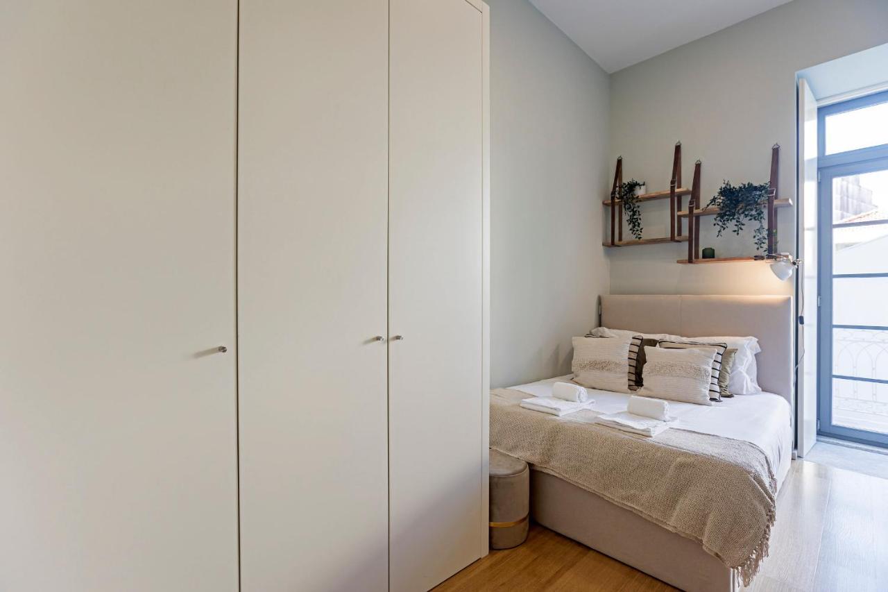 Apartamento 31 Janeiro 157 - Stylish 1br W/ Ac & Balcony By Lovelystay