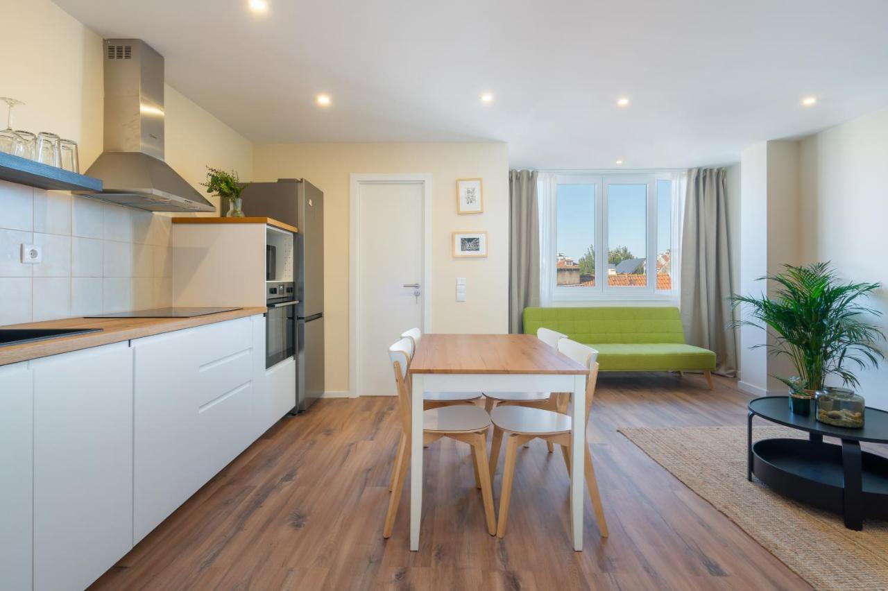 Apartamento Fantastic Contemporary Flat W/ Balcony Porto