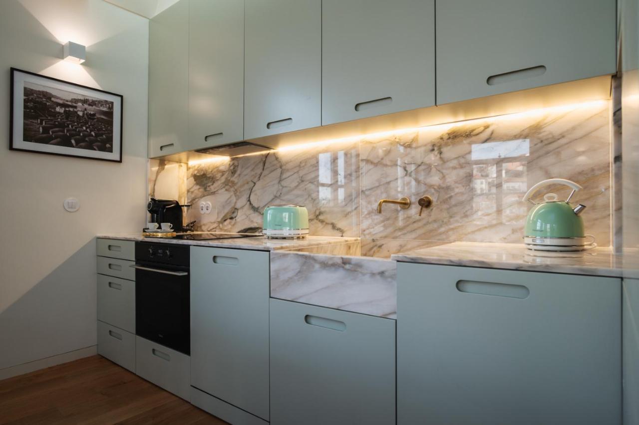 Victoria Luxury Apartment, Historic House Downtown * Porto