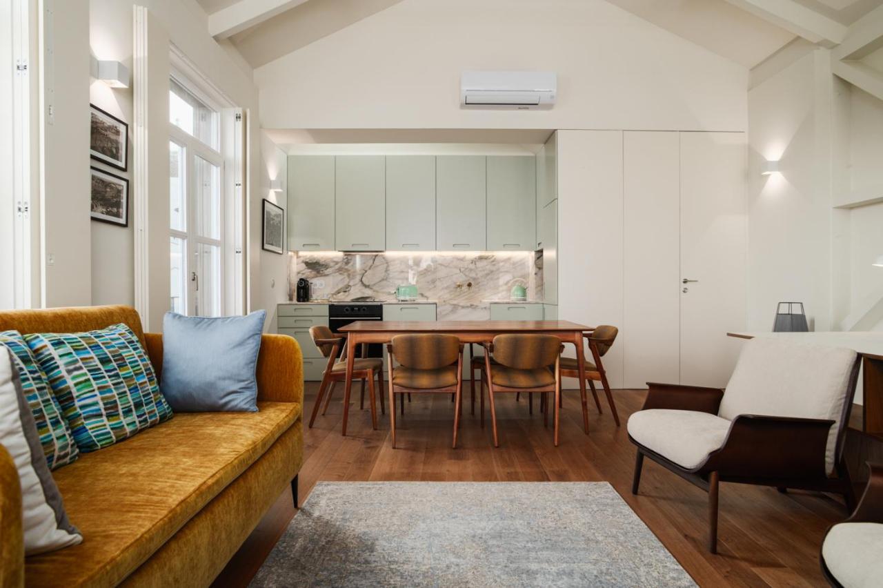Victoria Luxury Apartment, Historic House Downtown Apartamento