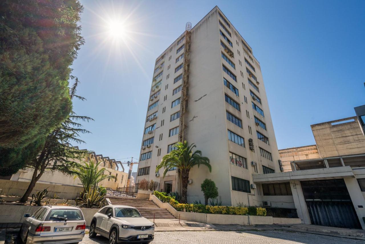 Host Wise - Peaceful Sunny Flat - Ace Location Apartamento Porto