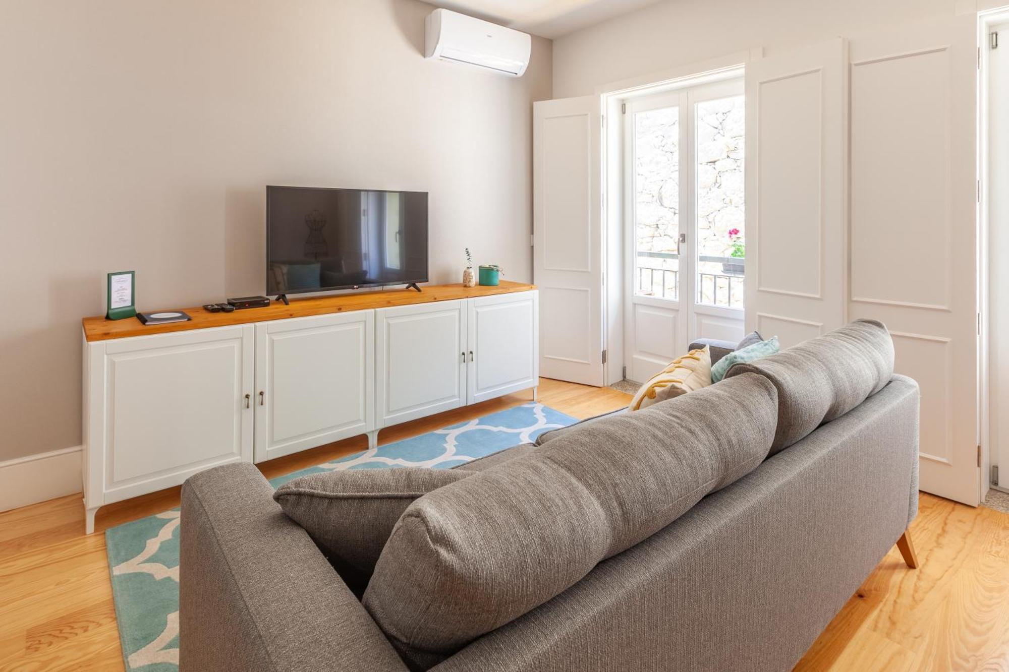 Apartamento Almada Prime - Live In Oporto