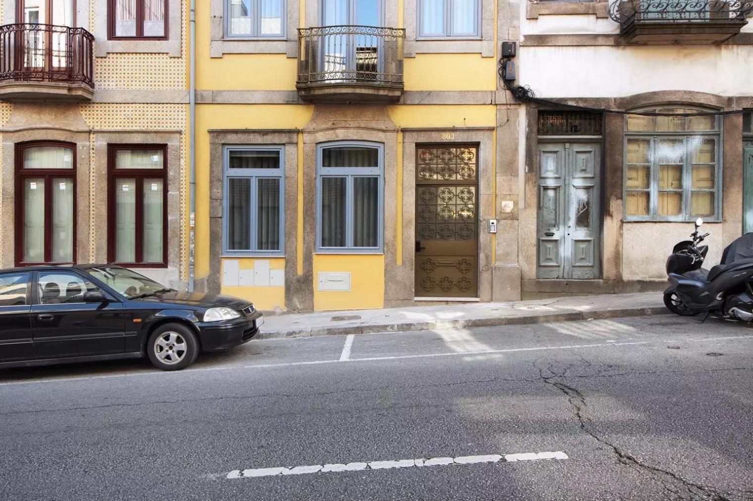 Apartamento - -1 *