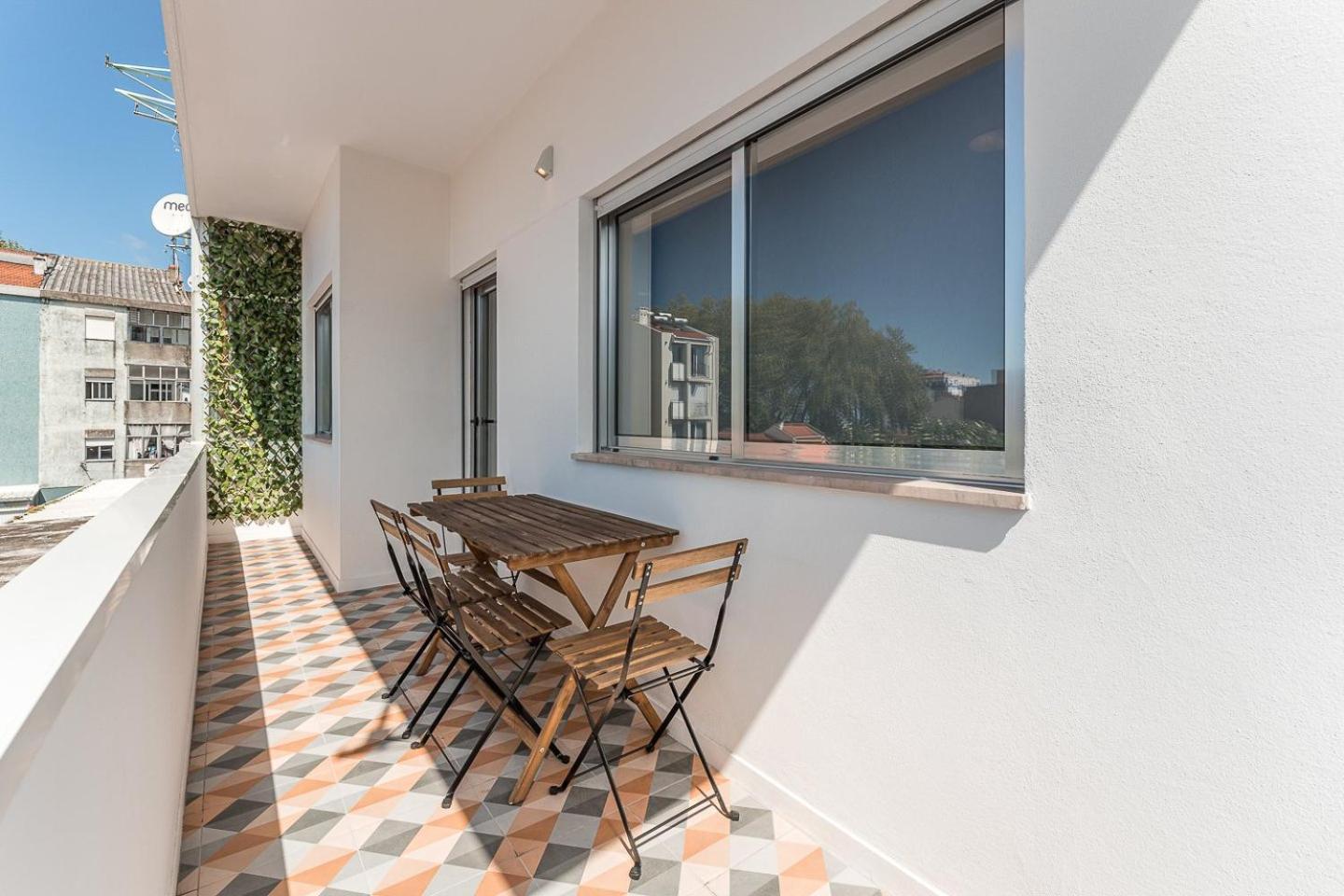Guestready - Retreat With A Balcony Apartamento