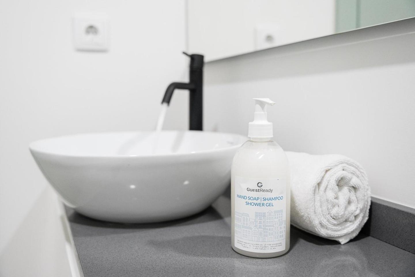 Guestready - A Brilliant Near Ribeira Oporto
