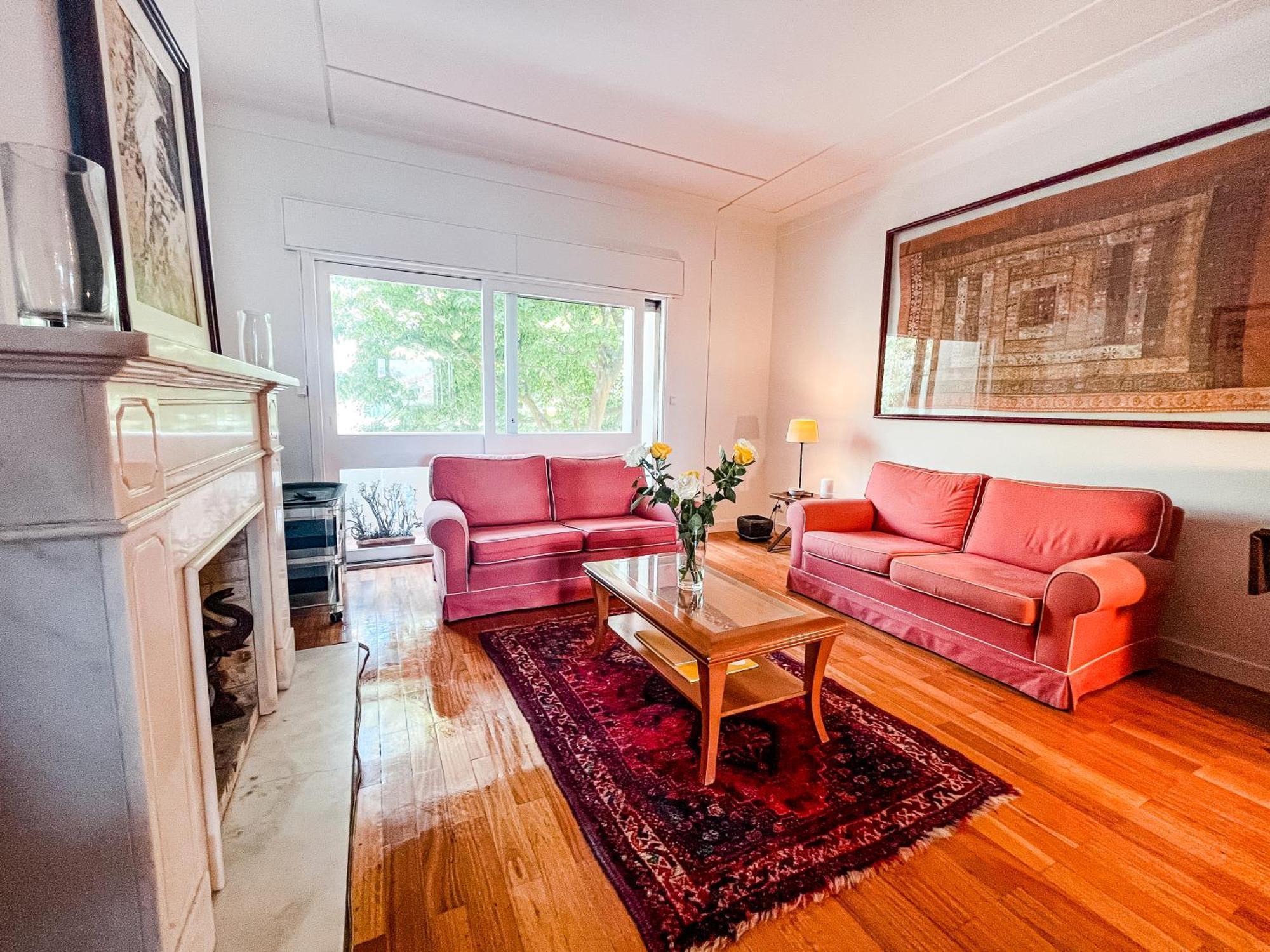 Apartamento Spacious, Luxurious, And Charming In Premium Location With Parking