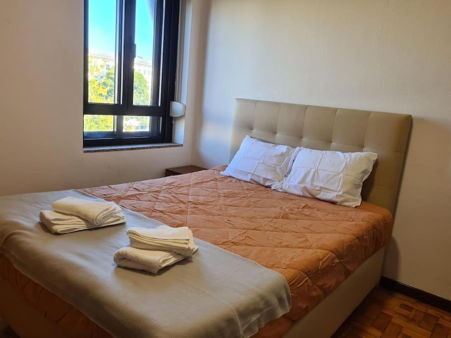 Apartment Amplo Com 4 Quartos Na Zona Universitaria Porto