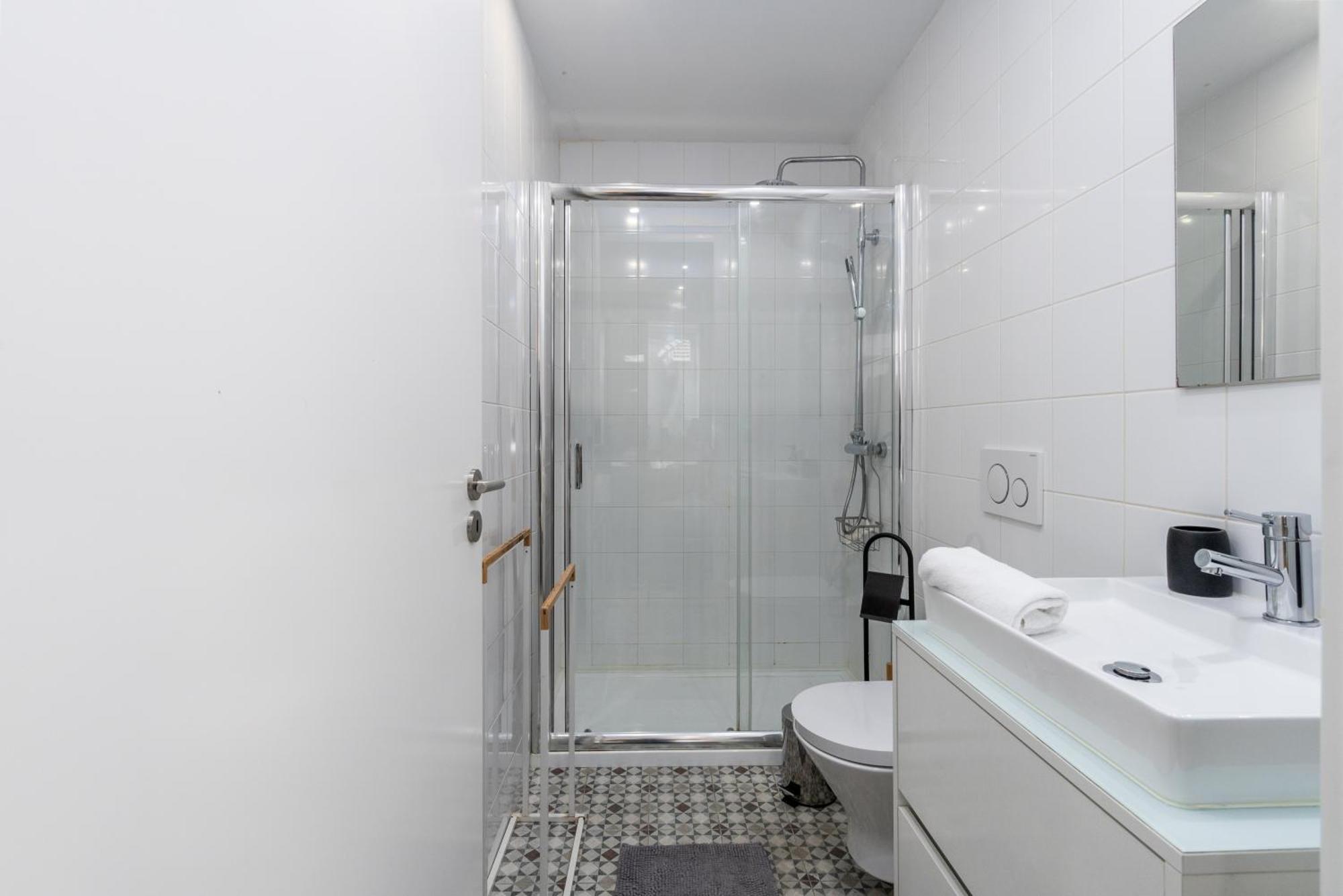 Apartamento A Window To - Premium By The River