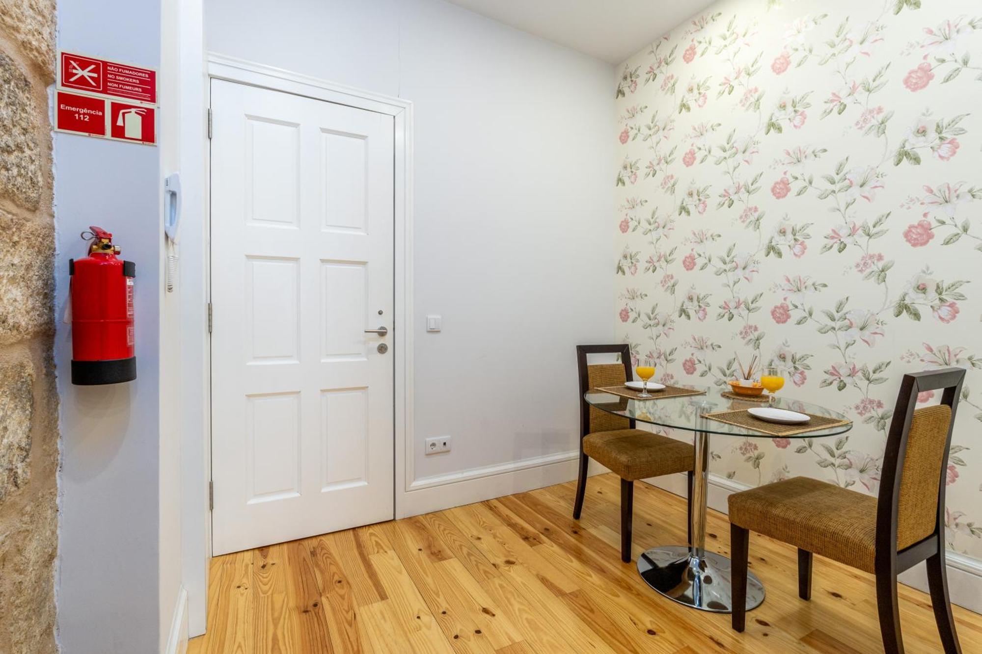 Apartamento A Window To - Premium By The River *