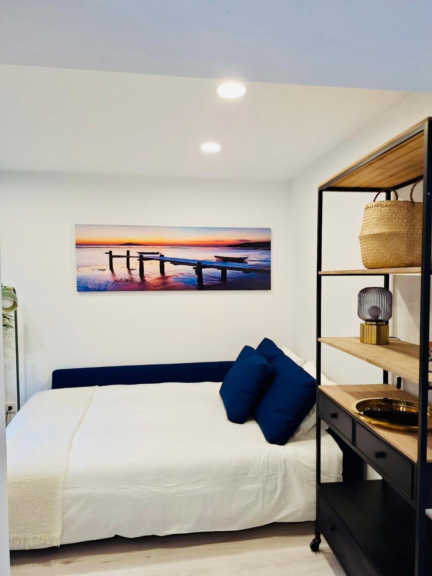 Apartamento Chic Loft With Garden, Sleeps 4