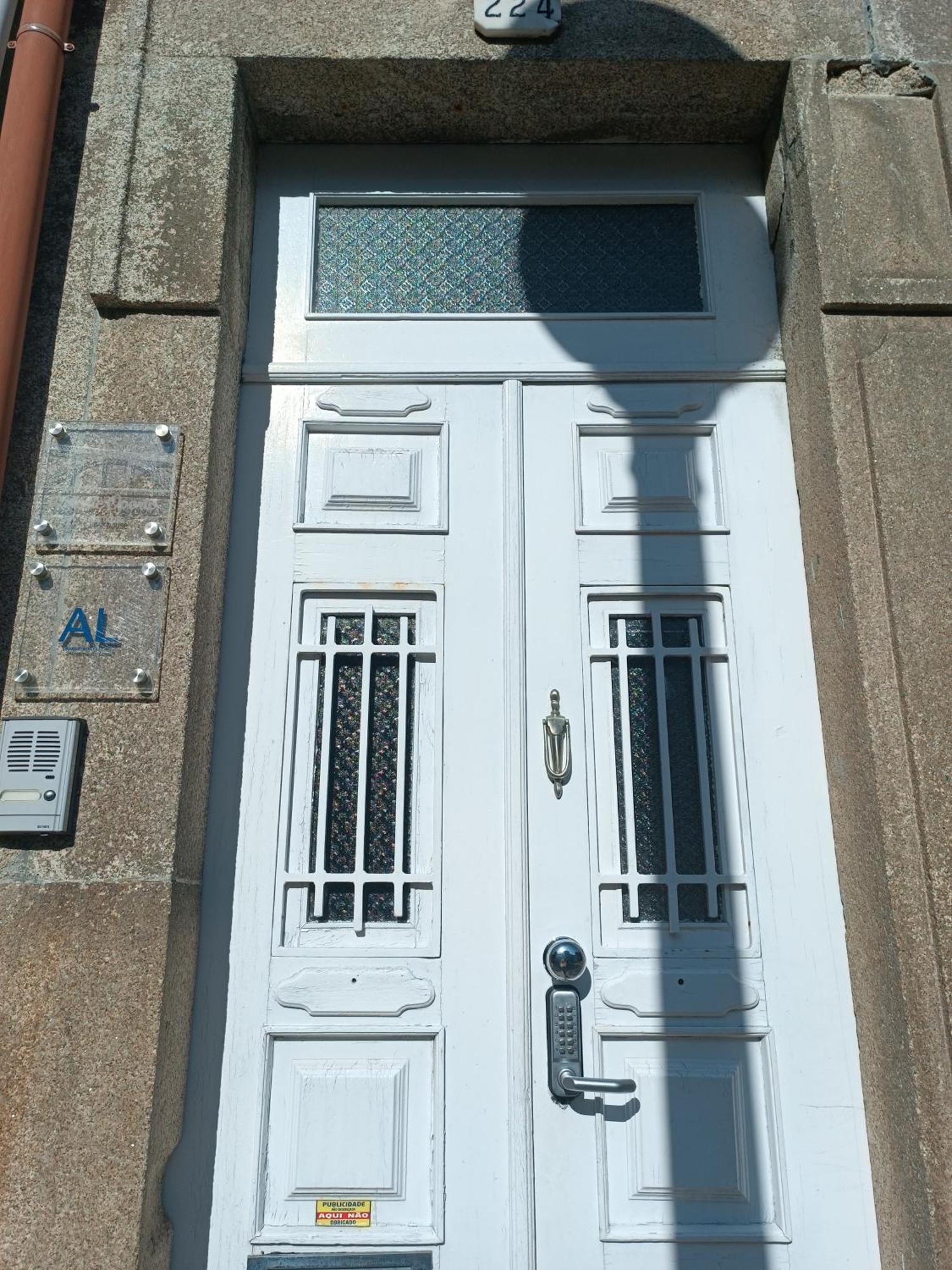 Historic Apartment *