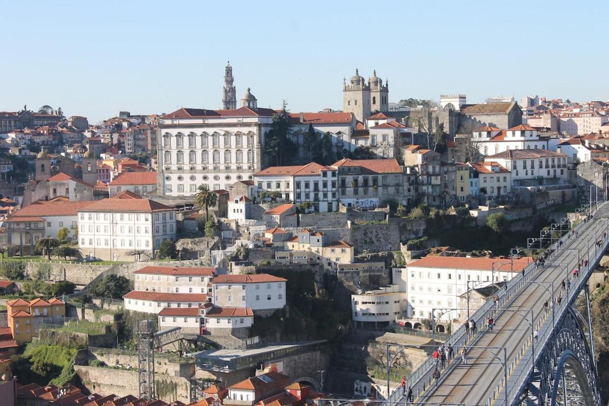 Porto's Secret Backyard * Oporto