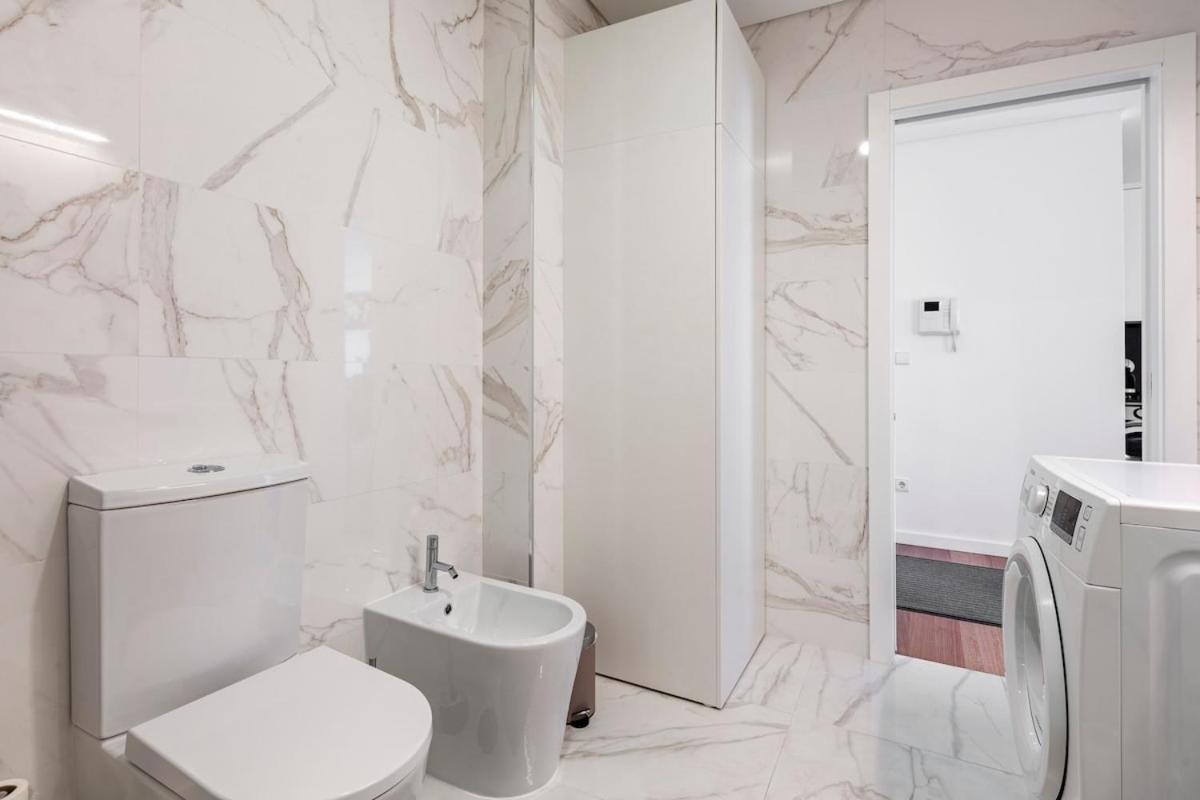 Cosy 1-bedroom Flat With Free Parking On Premises Apartamento *