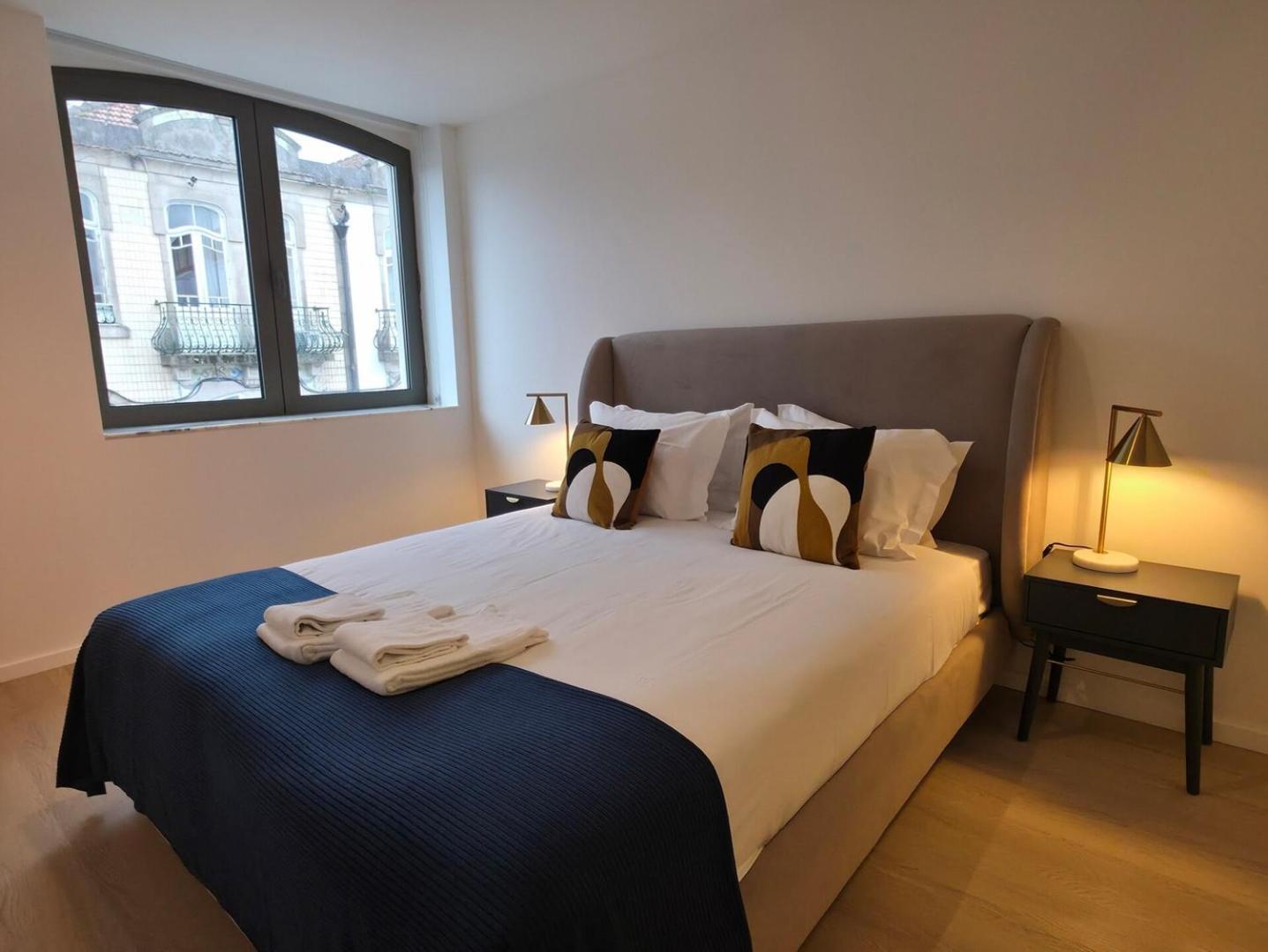 Spacious And Modern 2-bed With Garage Apartamento *