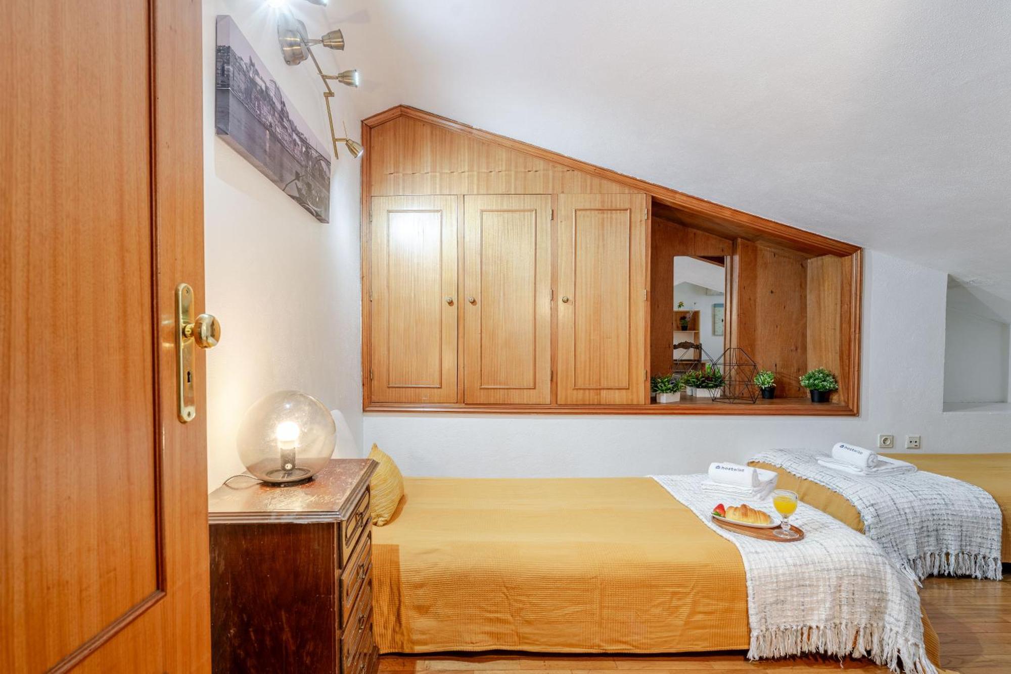 Apartamento Host Wise - Rustic Bright Flat - Centre