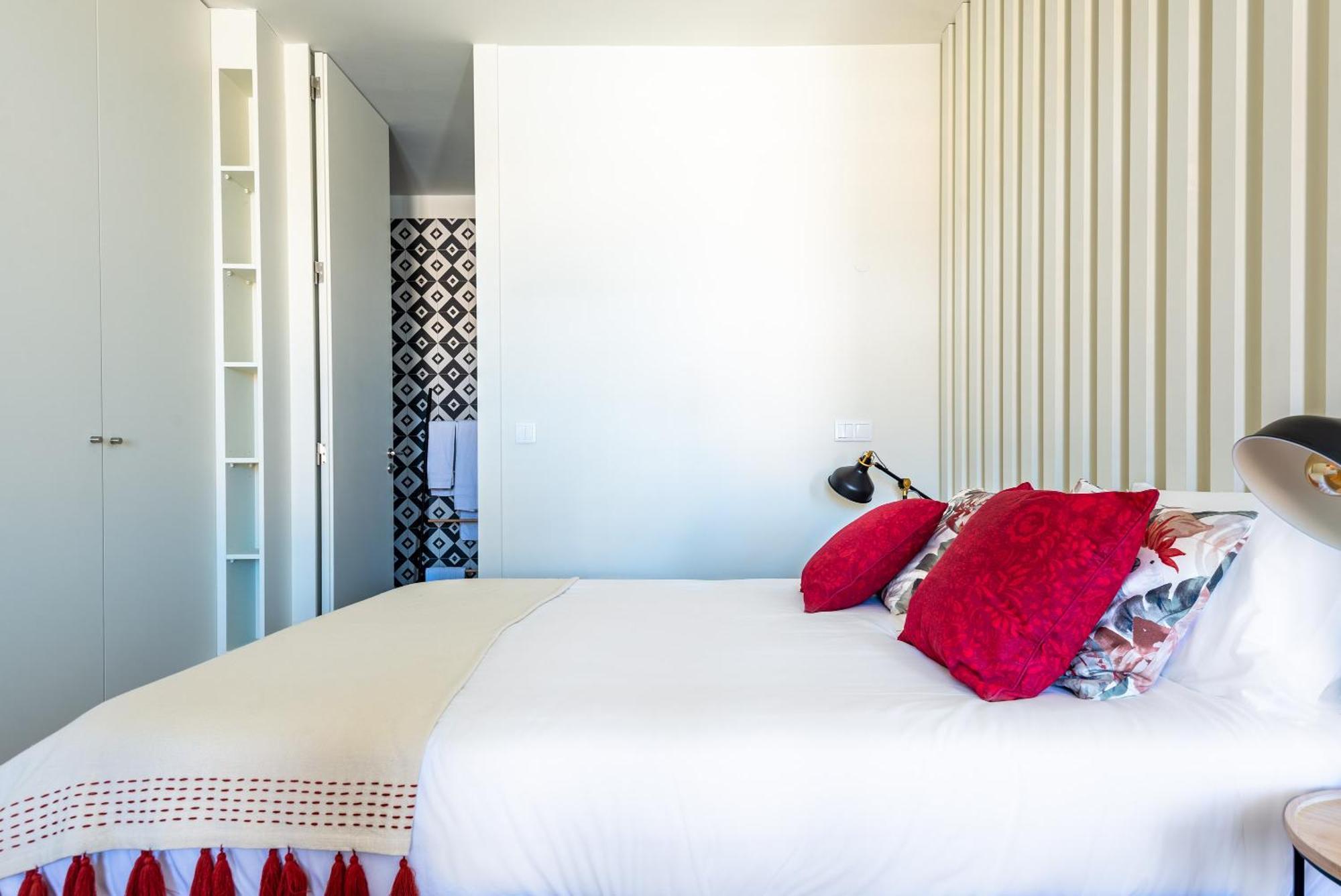 Light-filled Bonjardim Apartamento